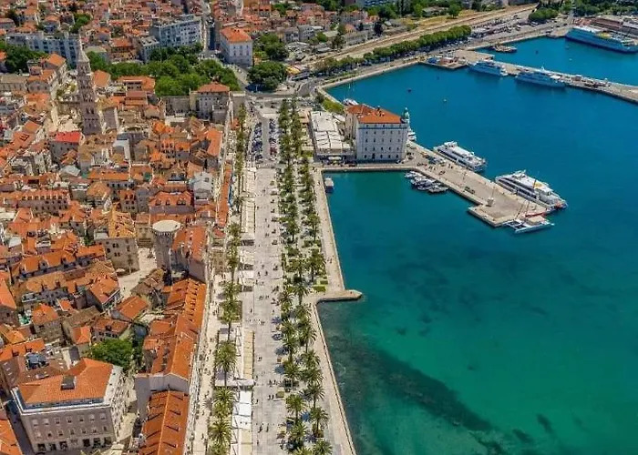 Luxury Adriatic 1 & Adriatic 2 * 스플리트