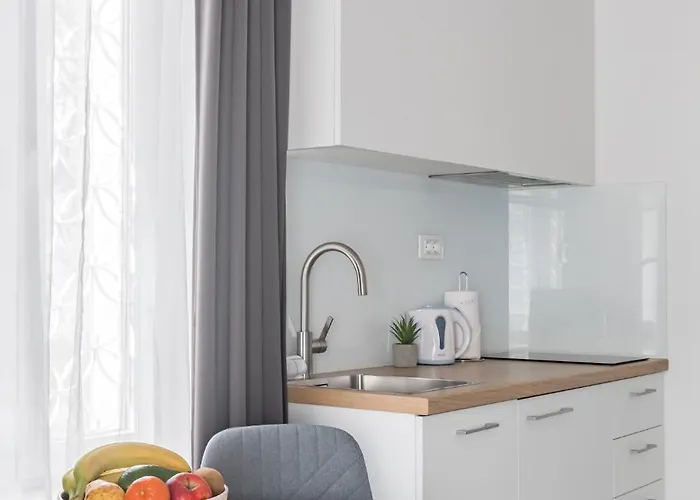 Luxury Adriatic 1 & Adriatic 2 *