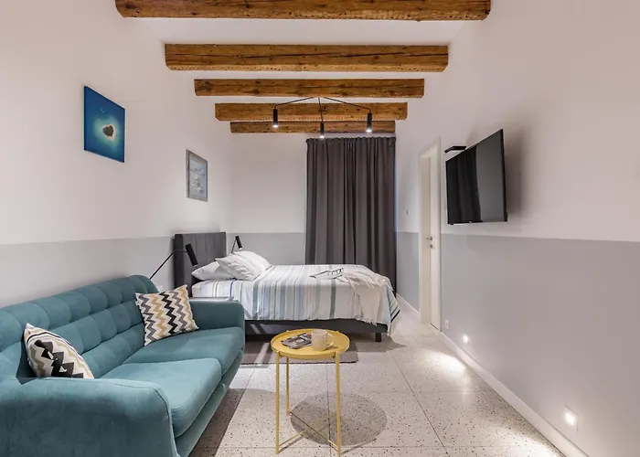 Luxury Adriatic 1 & Adriatic 2 *